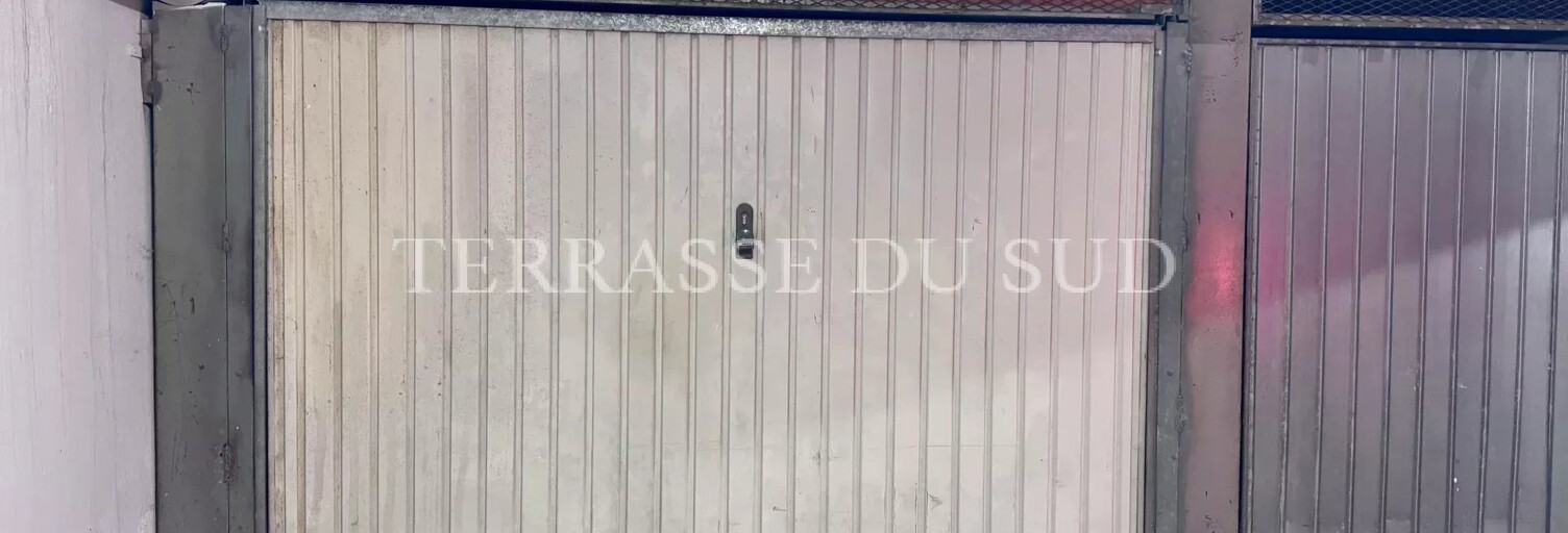Garage   m² à vendre à Marseille 8 (13008)