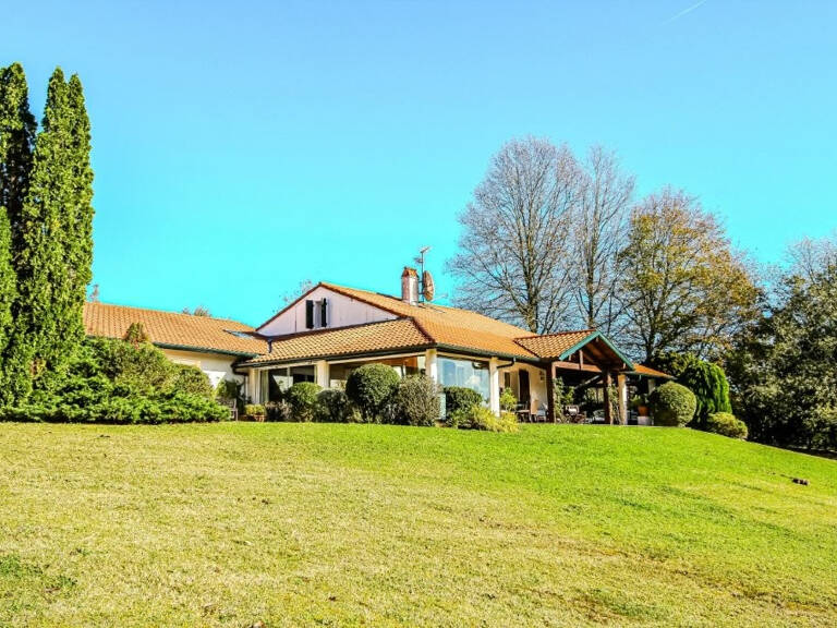 BASSUSSARRY PROCHE GOLF ARCANGUES  GRANDE ET MAGNIFIQUE PROPRIETE   PARC DE 4 HECTARES AVEC LAC PRIVÉ — photo 1