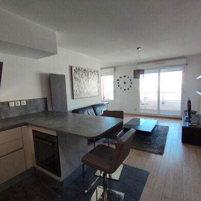 Appartement 2 pièces 987 €