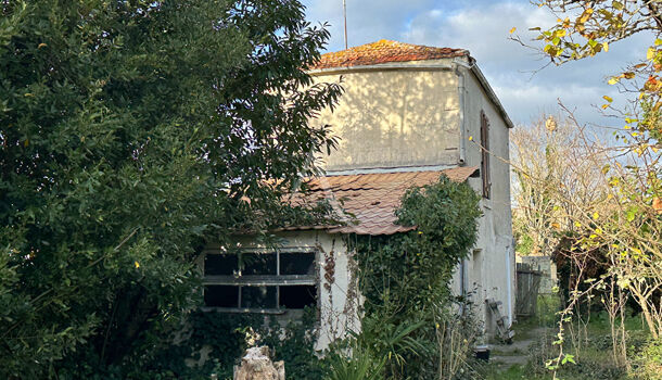 Villa / Maison 4 pièces  à vendre Rochefort 17300