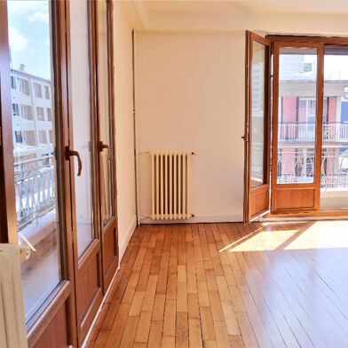Appartement 4 pièces 1080 €