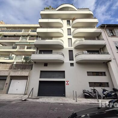 Garage  38000 €