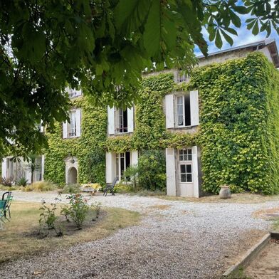 Maison 12 pièces 402800 €