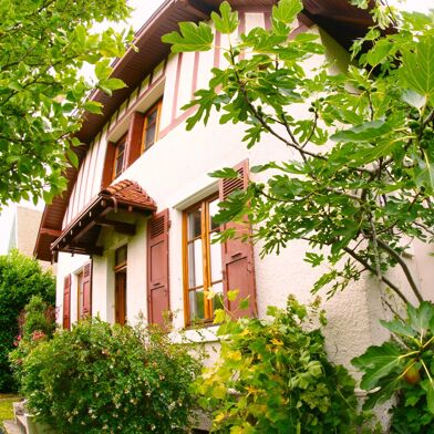 Maison 6 pièces 784000 €