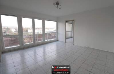 APPARTEMENT TYPE 4 ET CAVE — photo du bien