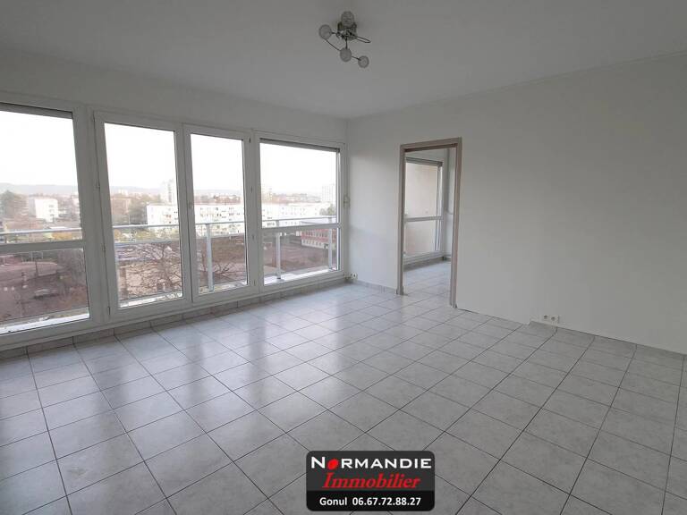 APPARTEMENT TYPE 4 ET CAVE — photo 1
