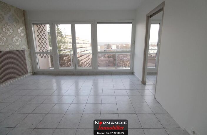 APPARTEMENT TYPE 4 ET CAVE — photo 4