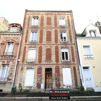 Immeuble  214000 €