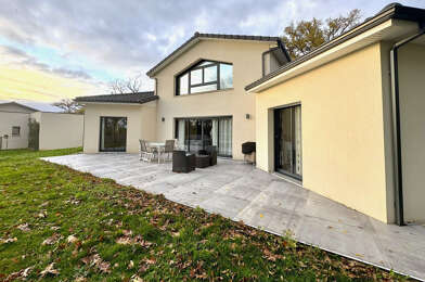 Maison 7 pièces 473900 €