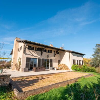 Maison 8 pièces 599000 €