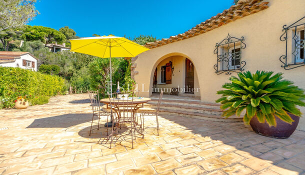 Villa / Maison 6 pièces  à vendre Issambres (Les) 83380