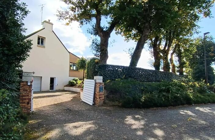 EXCLUSIVITÉ – MAISON FAMILIALE 5 CHAMBRES – SAINT-THURIAU — photo 3