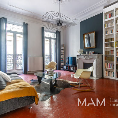 Appartement 6 pièces 615000 €