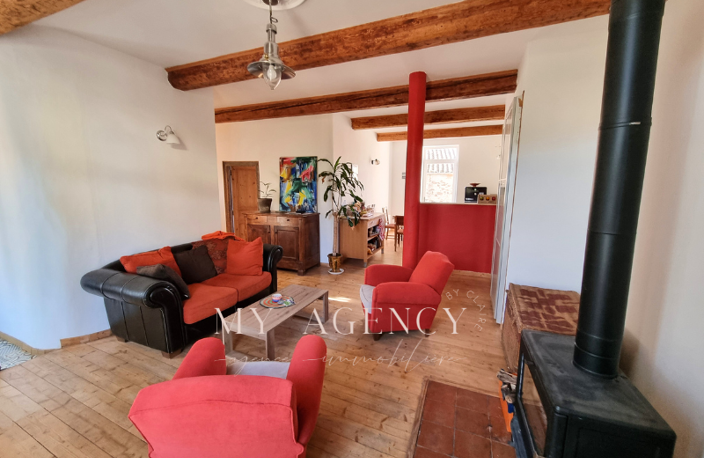 Maison vigneronne rénovée avec grand garage, cour, jardinet — photo 5