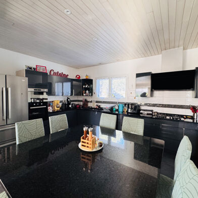 Maison 6 pièces 595000 €