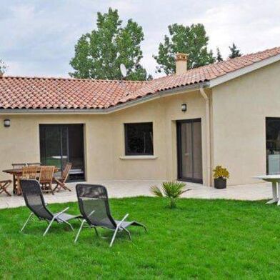 Maison 4 pièces 1170 €