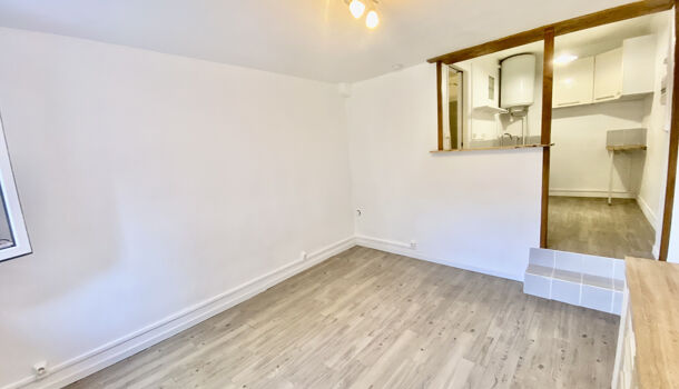 Appartement 1 pièces  à louer Hyères 83400