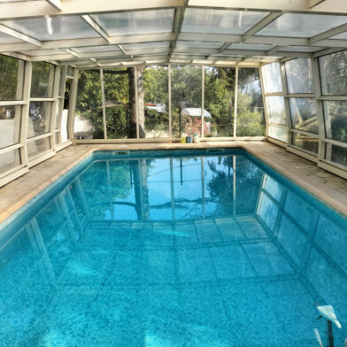 Maison 8 pièces 750000 €