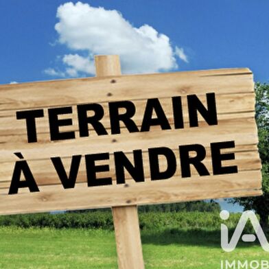 Terrain  169900 €