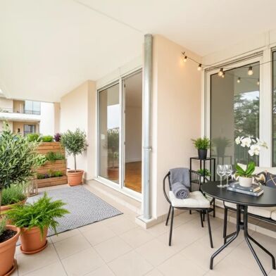 Appartement 6 pièces 240000 €