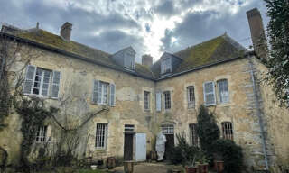 Maison 9 Pièces 280 m² à vendre à Nogent-le-Bernard (72110)