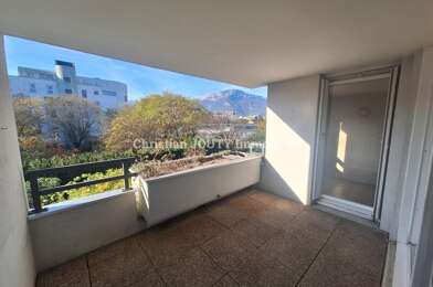 Appartement 4 pièces 195000 €