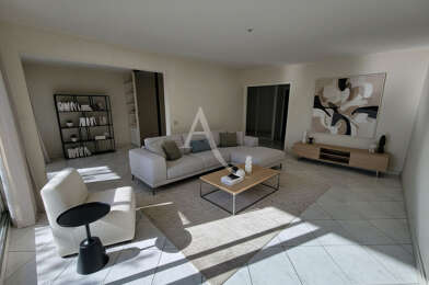 Appartement 4 pièces 299500 €