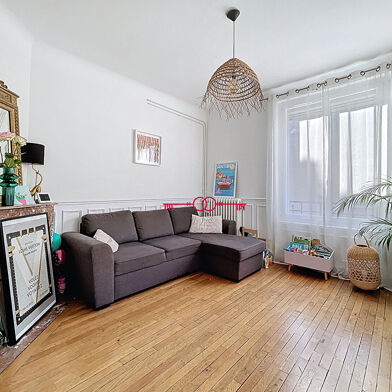 Appartement 3 pièces 218000 €