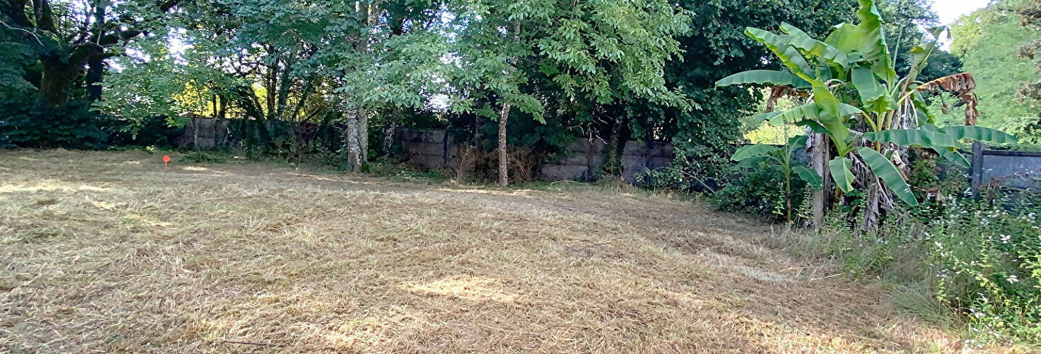 Terrain  655 m² à vendre à Castelnau-de-Médoc (33480)