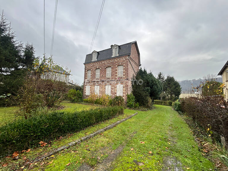Maison de maitre à rénover avec jardin et car park - Montville - 7 pièces - 176 m2 — photo 1