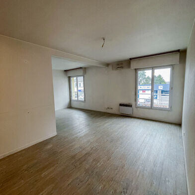 Appartement 2 pièces 621 €