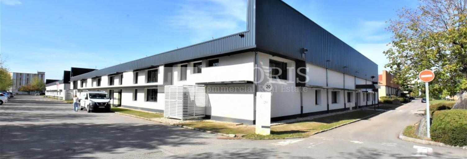 Bureau  1824 m² à louer à Vénissieux (69200)