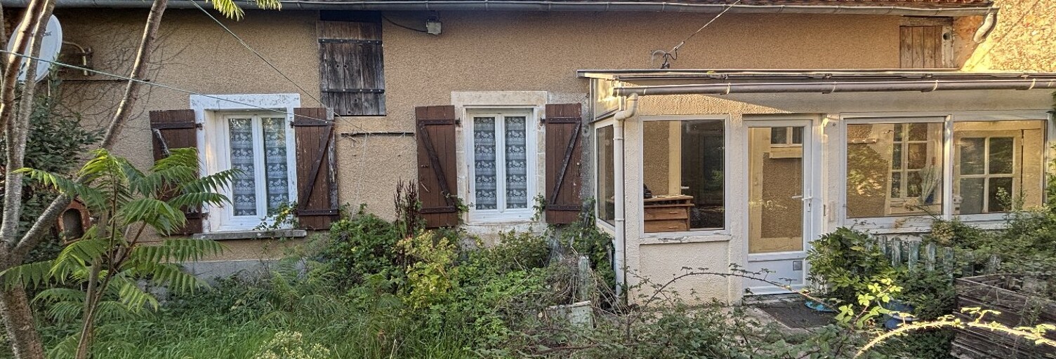 Maison 5 Pièces 65 m² à vendre à Saint-Gourson (16700)