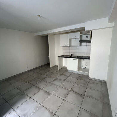 Appartement 1 pièces 600 €