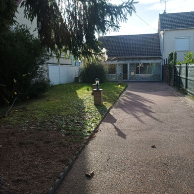 Maison 4 pièces 1400 €