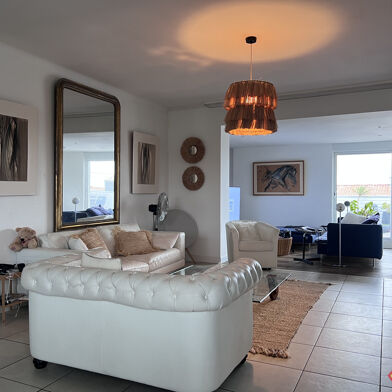 Maison 5 pièces 788000 €