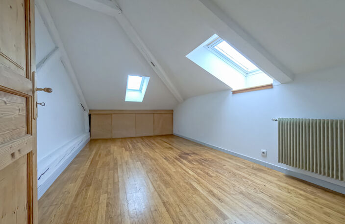 Maison atypique au coeur du village — photo 5