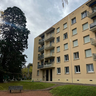 Appartement 4 pièces 170000 €