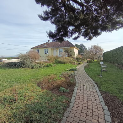 Maison 4 pièces 1600 €