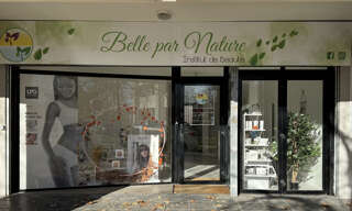 Commerce  60 m² à vendre à Éguilles (13510)