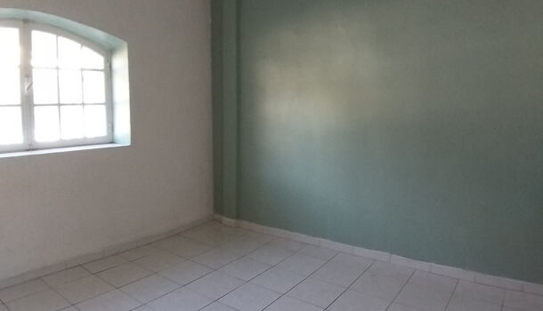 Appartement 2 pièces  à louer Aubagne 13400