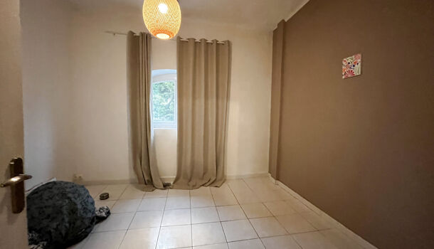 Appartement 2 pièces  à louer Aubagne 13400