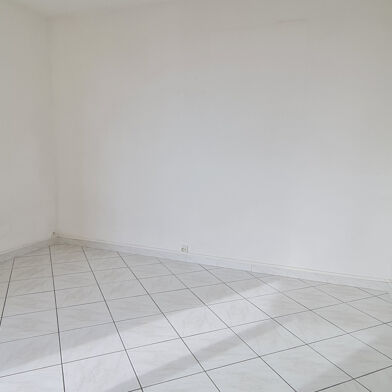 Appartement 4 pièces 110000 €