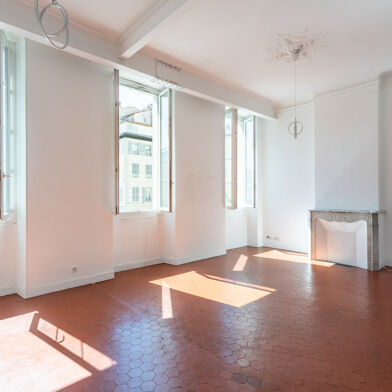 Appartement 4 pièces 389000 €