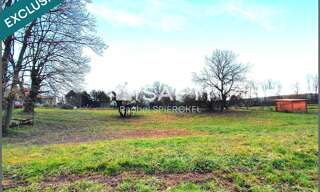 Terrain  1241 m² à vendre à Delme (57590)