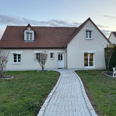 Maison 8 pièces 477750 €