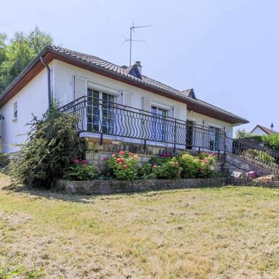 Maison 5 pièces 369000 €