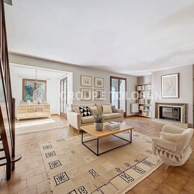 Maison 5 pièces 308500 €