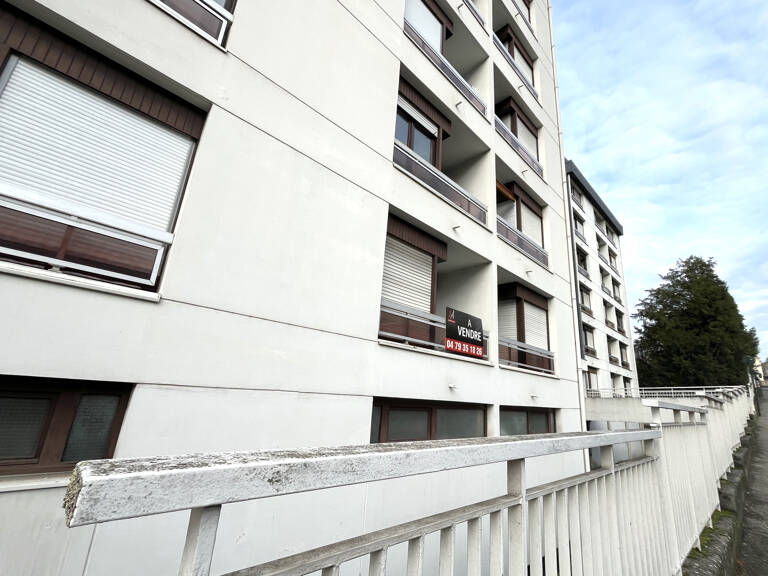 A VENDRE AIX LES BAINS STUDIO AVEC LOGGIA — photo 1