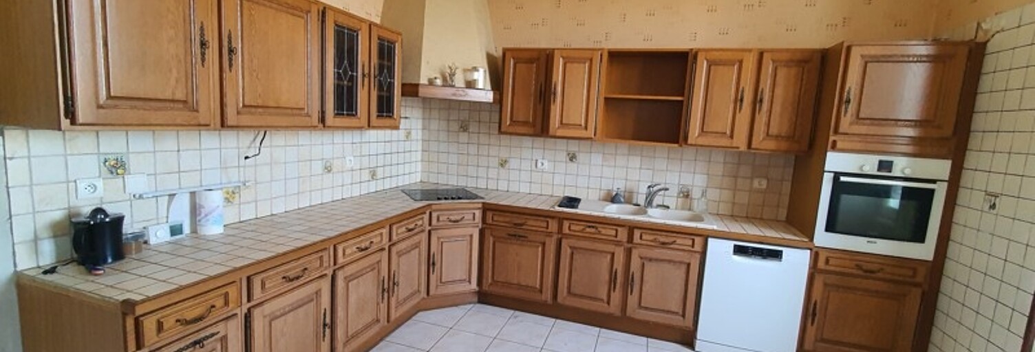 Maison 4 Pièces 101 m² à vendre à Montlieu-la-Garde (17210)